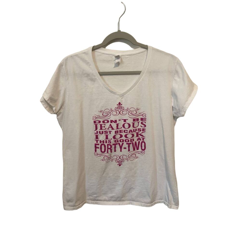 Gildan graphic tee size 2X